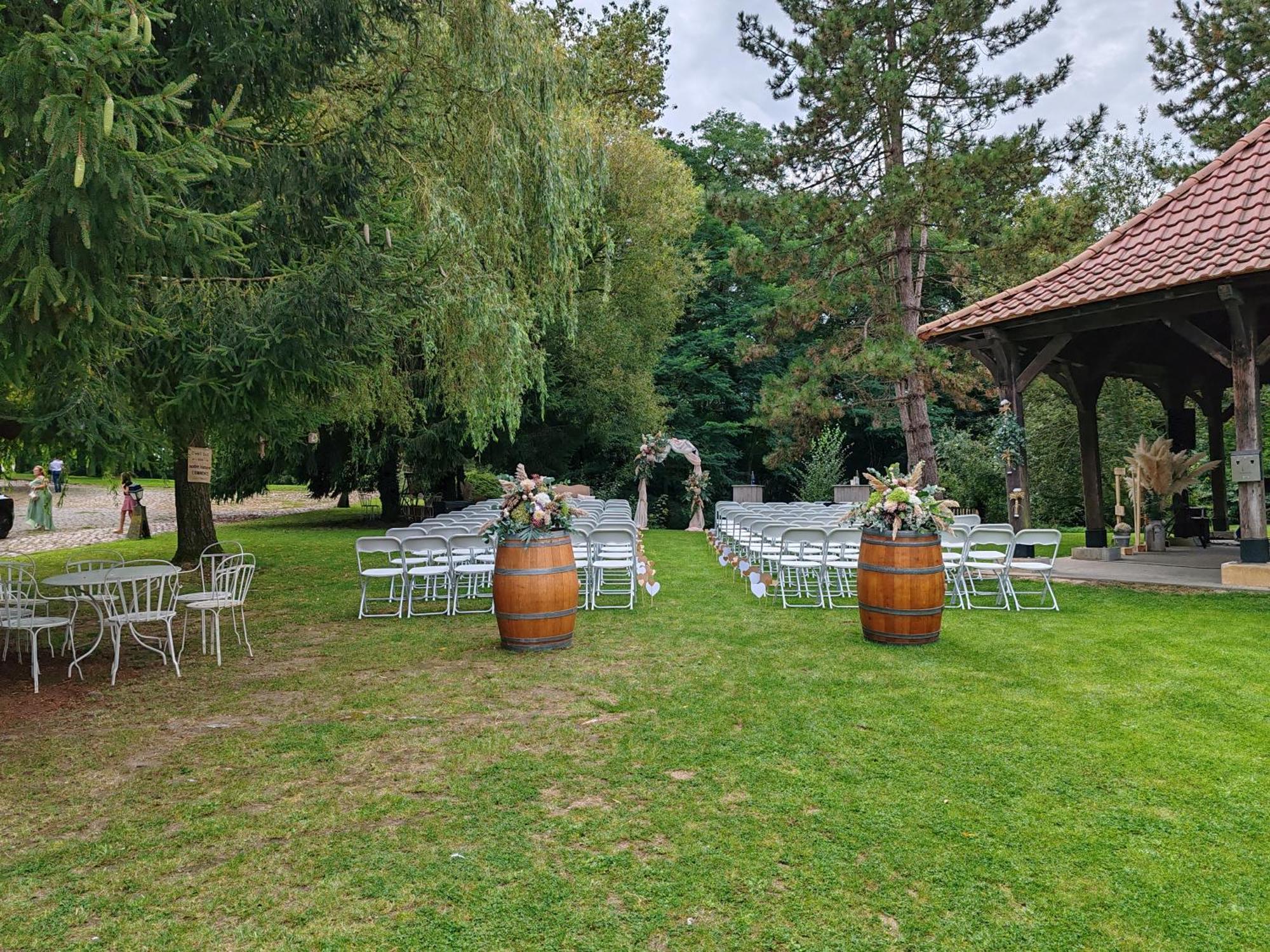 Logis-Hotel-Restaurant La Gentilhommiere Artres Luaran gambar
