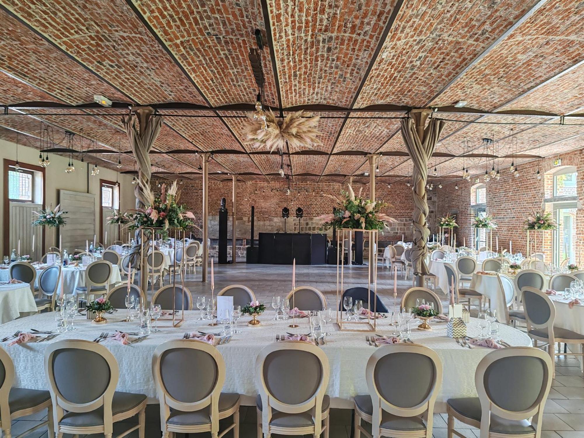 Logis-Hotel-Restaurant La Gentilhommiere Artres Luaran gambar