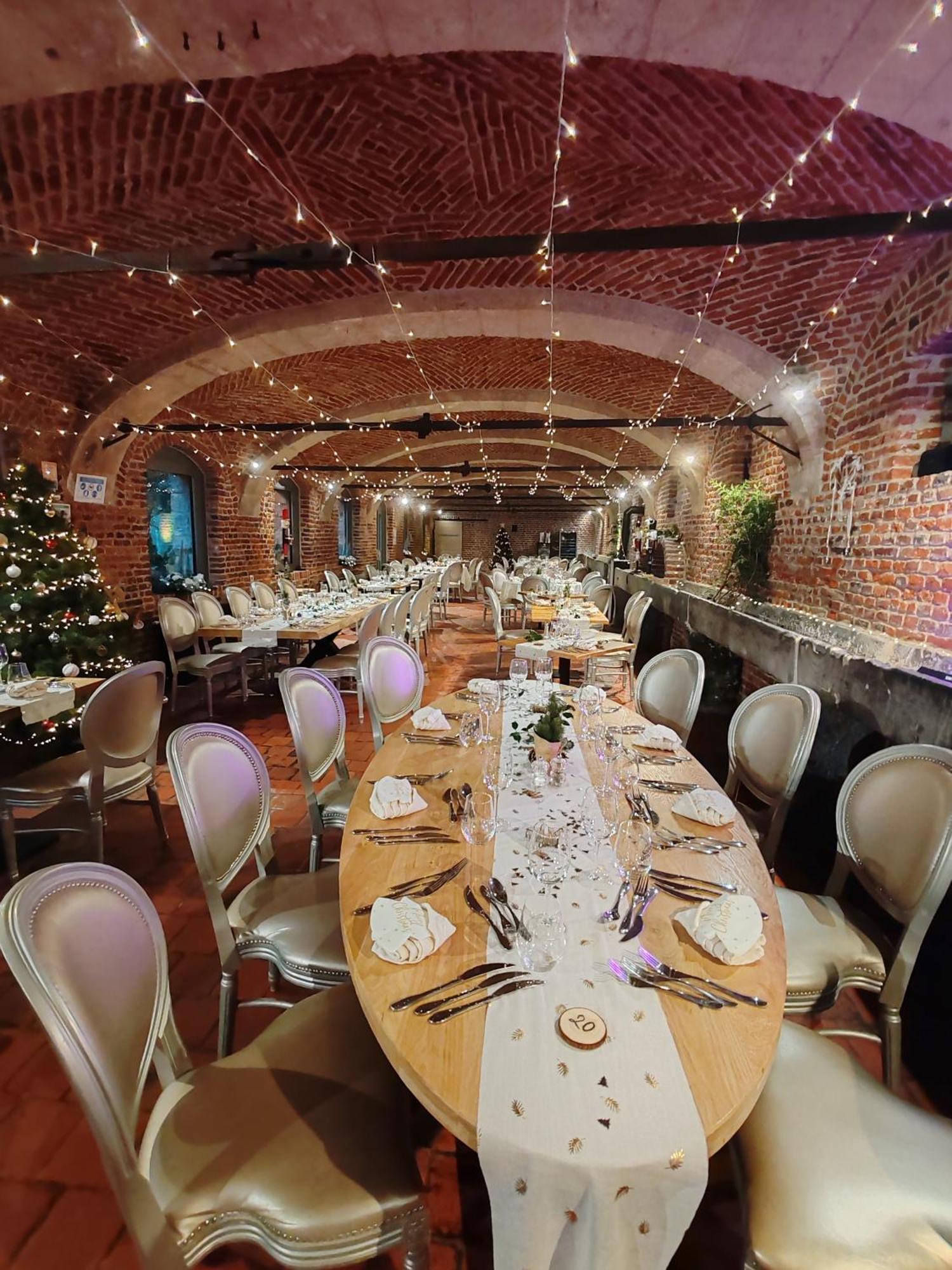 Logis-Hotel-Restaurant La Gentilhommiere Artres Luaran gambar