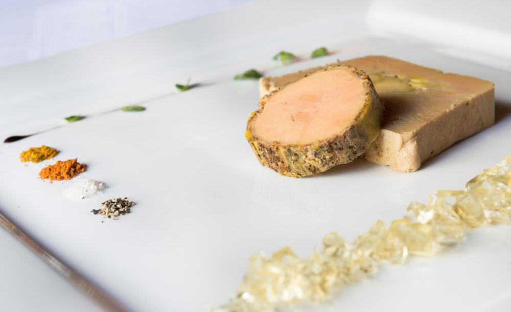 Logis-Hotel-Restaurant La Gentilhommiere Artres Luaran gambar