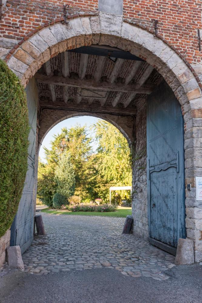 Logis-Hotel-Restaurant La Gentilhommiere Artres Luaran gambar