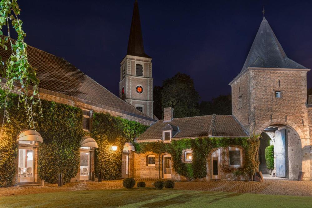 Logis-Hotel-Restaurant La Gentilhommiere Artres Luaran gambar